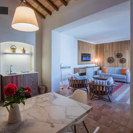 Torre Fiore Masseria بيستيشي