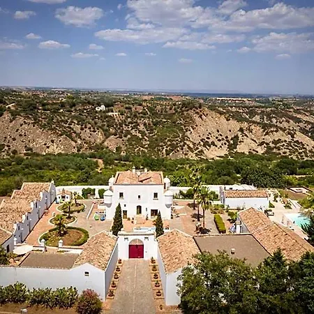 Szálloda Torre Fiore Masseria 4*